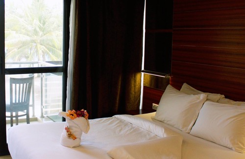 Madang Hotel | Nambis Inn