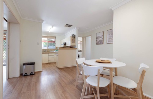 Bull Creek Casa | Nanas House by Swan BnB Management