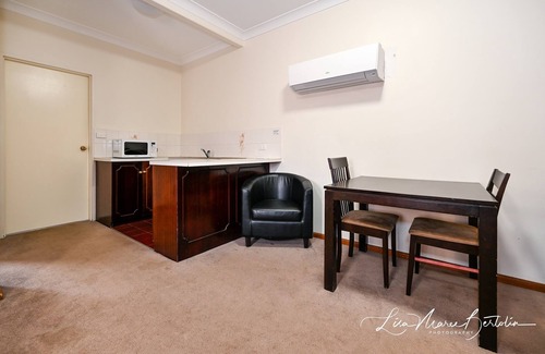 Narrandera Hotel | Narrandera Club Motor Inn
