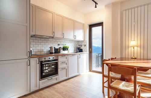 Casargo Apartamento | Narro - Under the Big Bench #223