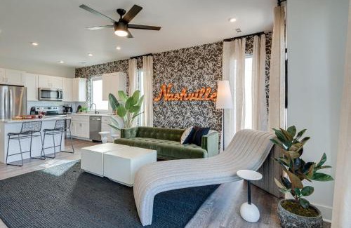 Whitebridge Casa | Nashville - 5625 Lenox Ave