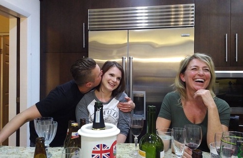 Warwick Apartamento | Natalia Studio & Pool - ¡¡Completamente renovado + cargador de coche eléctrico !!