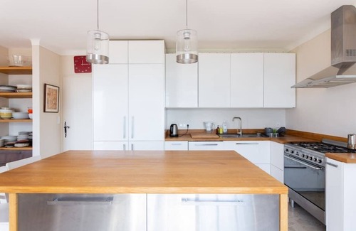 Grasse Villa | Villa única con piscina natural, vista de la Riviera francesa