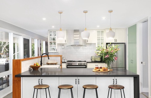 Moss Vale Casa | Natures Nest on Nari – Stay 3, Pay 2!