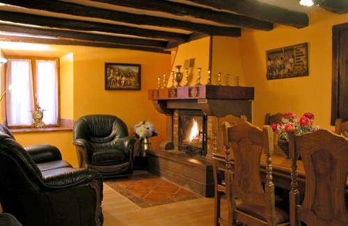Valcarlos Cabaña | Caserío rural para 13 personas con wifi, chimenea y calefacción en Luzaide