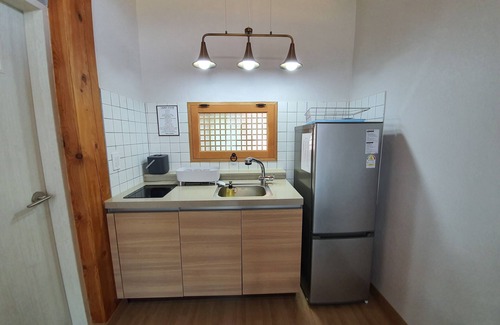 Hampyeong Casa | Navillera Hanok Pension