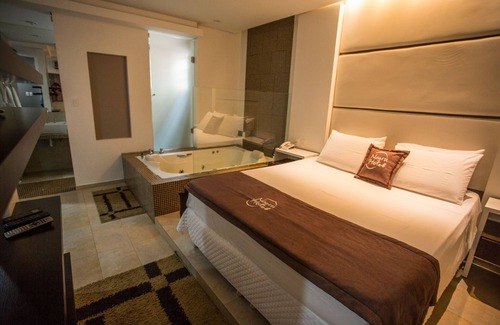 Centro Hotel | Nayru Hotel