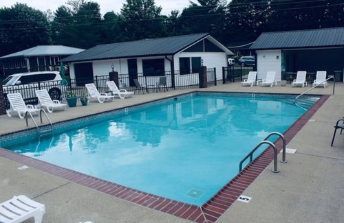 Sloans Valley Casa | Blue Lagoon At Villager Resort