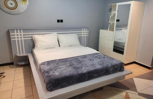 Bafoussam Apartamento | Ndouha House