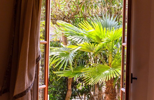 Saint-Pons-la-Calm Casa | Cerca de UZES- ENCANTO- Centro del pueblo- Piscina climatizada- Acogedor-Muy bien equipado