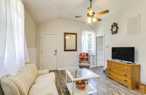 Winfield Apartamento | Near Walnut Valley Festival Convenient Apartment!