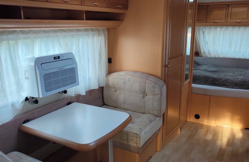 Schwarzbach Apartamento | Nele caravan at Waldcamping-Lausitzer-Seenland