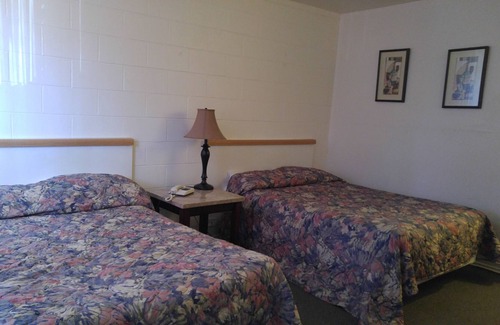 Swan River Hotel | Nelson Motor Hotel