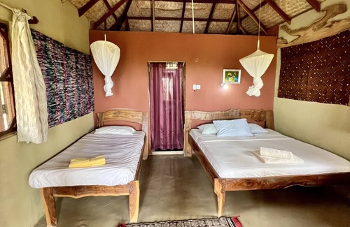 Gunjur Cabina | Nemasu Eco-Lodge