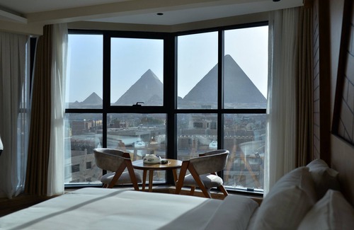 Al Haram Hotel | Neom Pyramids Valley Boutique hotel