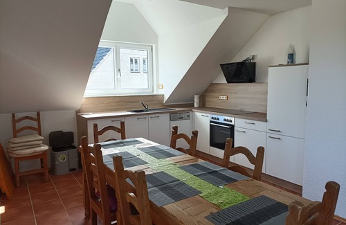 Homberg Apartamento | Neu Renovierte Ferienwohnung