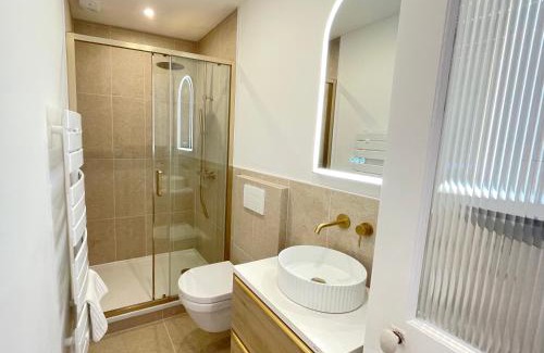 Anatole France Danton Apartamento | NEUF Calme & Lumineux L'Appartement Signature LH