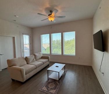 Leander Apartamento | New 1BR Apt leander tx