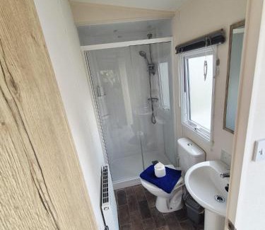 Hamworthy Casa | New 2 bed holiday home with decking in Rockley Park Dorset near the sea