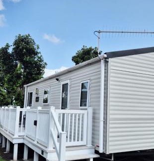 Hamworthy Casa | New 2 bed holiday home with decking in Rockley Park Dorset near the sea