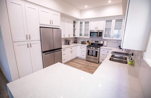 Los Angeles Apartamento | **NEW 2BR DESIGNER TOWNHOUSE WALK 2 UNIVERSAL!**