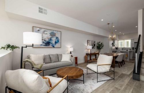 Bankers Hill Casa | NEW 3br Luxury Townhome - Gaslamp - Balboa Park