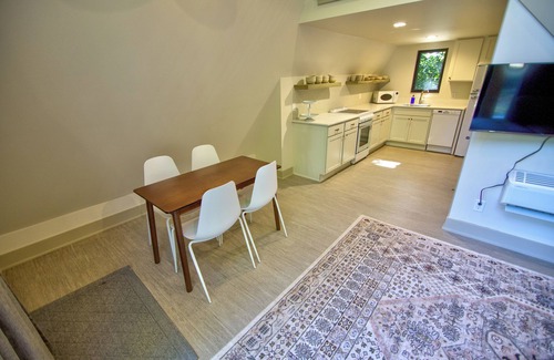 Berwick Cabina | New A-Frame Cabin by Des Moines: Milkweed theme