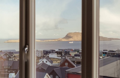 Hoyvik Apartamento | New Aparthotel | Panoramic Sea View