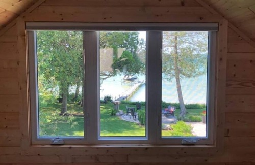 Cheboygan Cabaña | New! Beautiful Mullett Lake three bedroom cottage