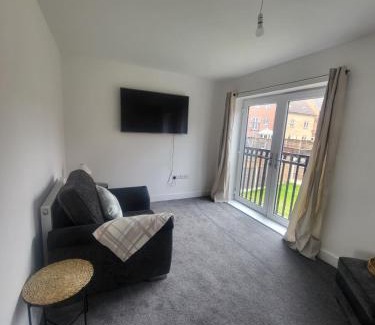 Rotherham Casa | New Build 3-Bed in Rotherham Fast WiFi, Garden & Driveway