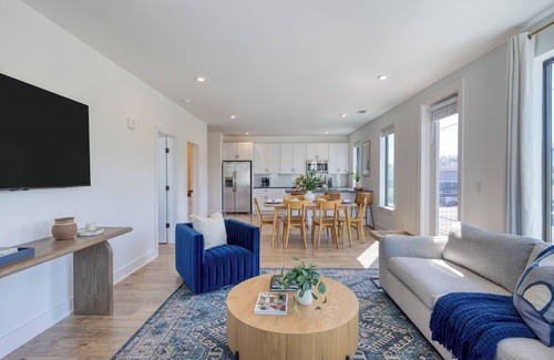 Nashville Casa | New Build Condo Walk to Dining, Nightlife & Music Near Midtown | Heights #405