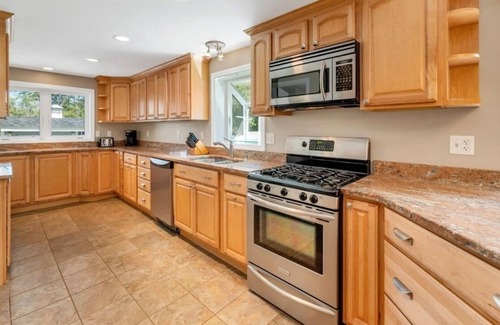 Alton Bay Casa | NEW Calm Cove Retreat Dock and Beach