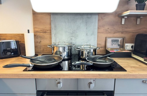 Lemfoerde Apartamento | NEW! Central and modern apartment in top location & close to the Dümmer