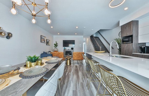 Mirabel Casa | New construction 3 bedroom townhouse in Mirabel