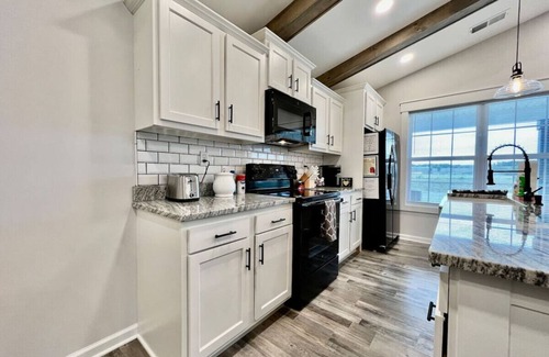 Middletown Casa | New Construction home in Middletown