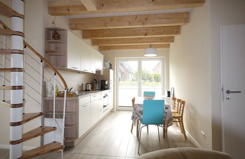 Wangels Casa | NUEVA CONSTRUCCIÓN - Landhausferien con jardín casi natural cerca del Mar Báltico u. ubicación tranquila del pueblo