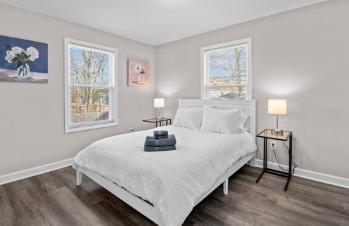 East Durham Casa | New Durham Home - near Downtown, DPAC and food