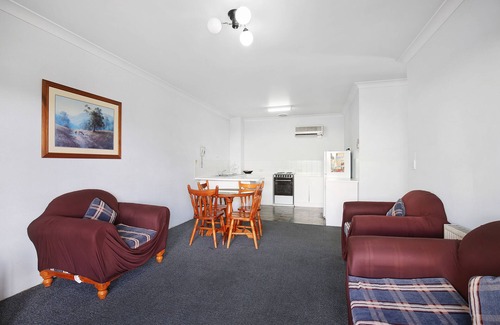 Armidale City Centre Hotel | New England Motor Inn