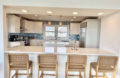 Colington Casa | 💥New for 2025💥Oceanfront Sanderling! Game Room! Dog Friendly! Community Pool!