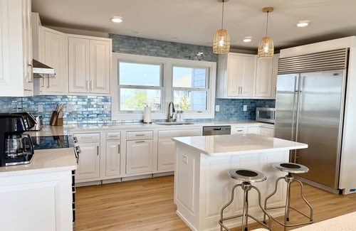 Colington Casa | 💥New for 2025💥Oceanfront Sanderling! Game Room! Dog Friendly! Community Pool!