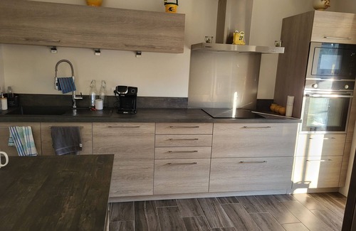 Charleval Casa | New house with pool at the foot of the Luberon