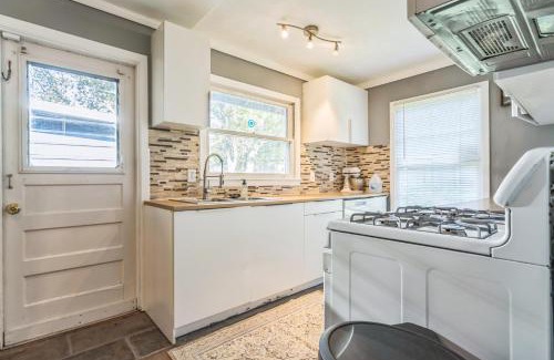 North San Antonio - SAT Casa | New King Bed 15 Mins from University Health