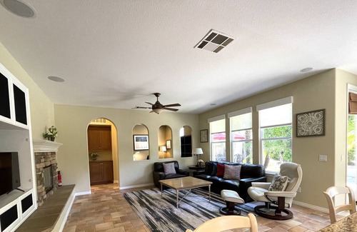 Rancho Penasquitos Casa | New Listing! Cozy Centrally Located Home.