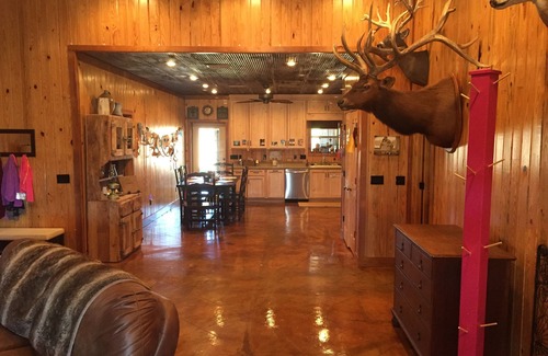 Sturgis Casa | Nuevo listado - Fines de semana de juegos disponibles - Capacidad 14+