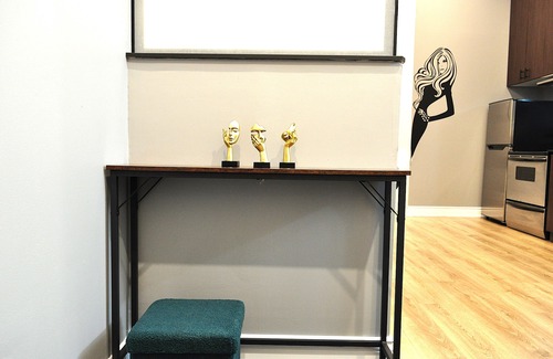 Financial District Condominio | New Loft in famous historical "Graphic Art Building" heart of downtown Toronto