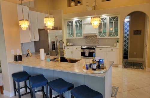 Fort Myers Villa | MAGNÍFICO PARAÍSO FRENTE AL MAR. 9-19 de septiembre. ¡20% de descuento!