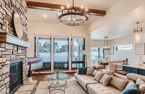 Loveland Casa | New! Luxury Home-TPC Golf Course-Mountain Views