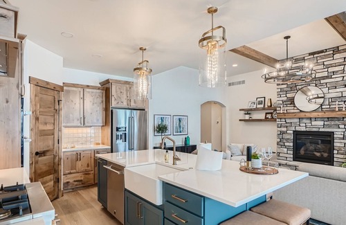 Loveland Casa | New! Luxury Home-TPC Golf Course-Mountain Views