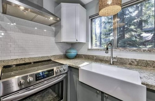 Plumas Eureka Estates Cabina | NEW Modern Cozy Cabin w/ Spectacular Deck