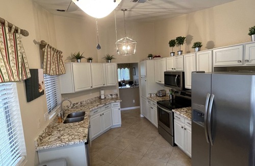 San Tan Valley Casa | NUEVA apertura AHORA! 3 piscinas climatizadas Spa's GOLF Palms Mtns & Sunsets ... ¡Bienvenido!